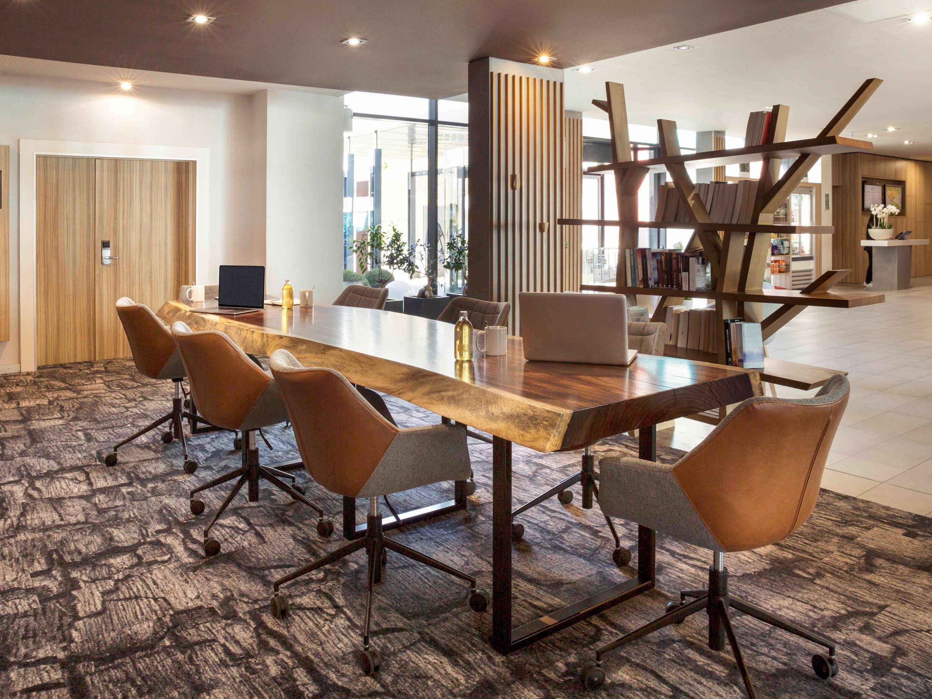 Novotel Lausanne Bussigny Crissier Ngoại thất bức ảnh
