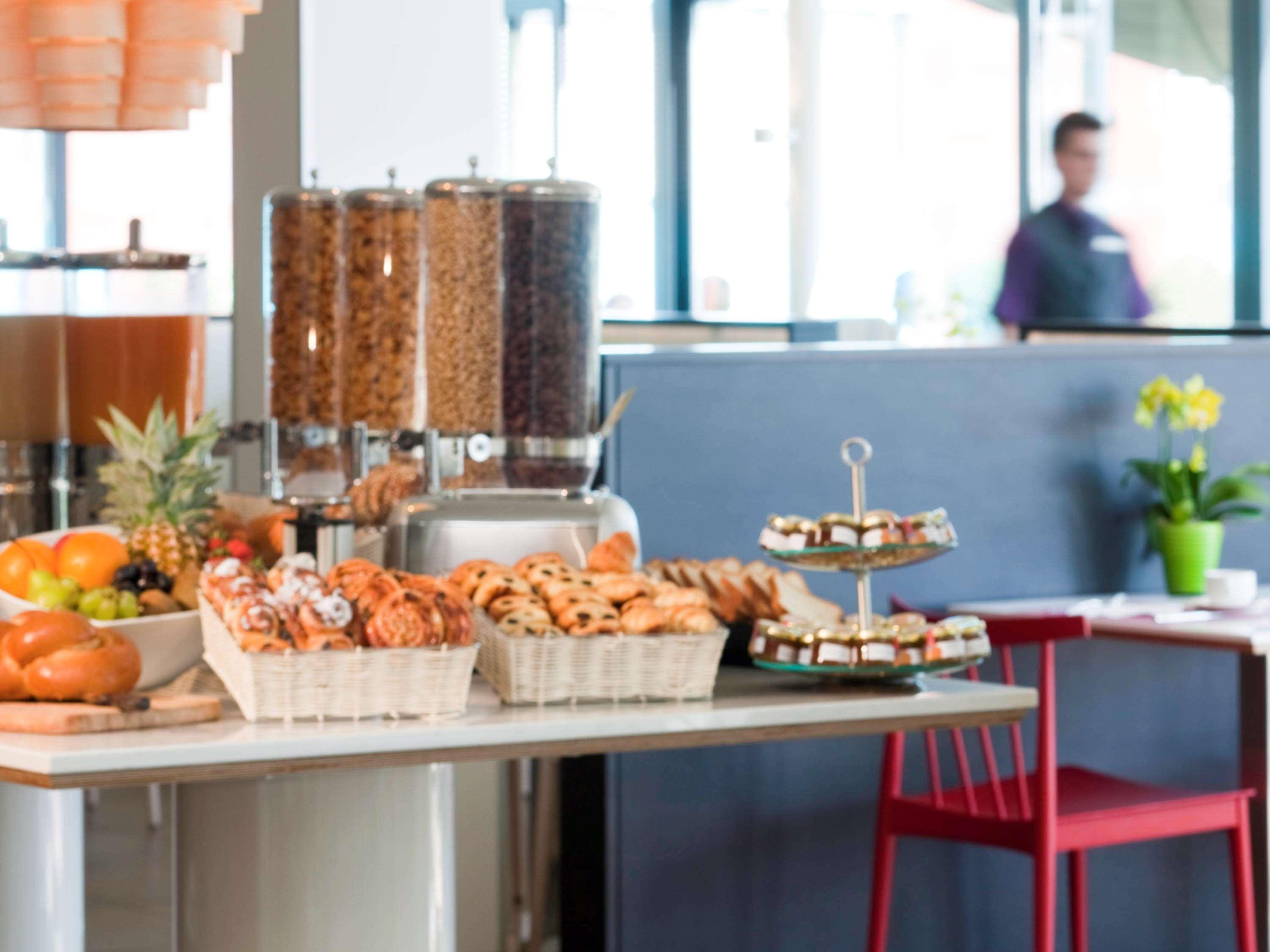 Novotel Lausanne Bussigny Crissier Ngoại thất bức ảnh