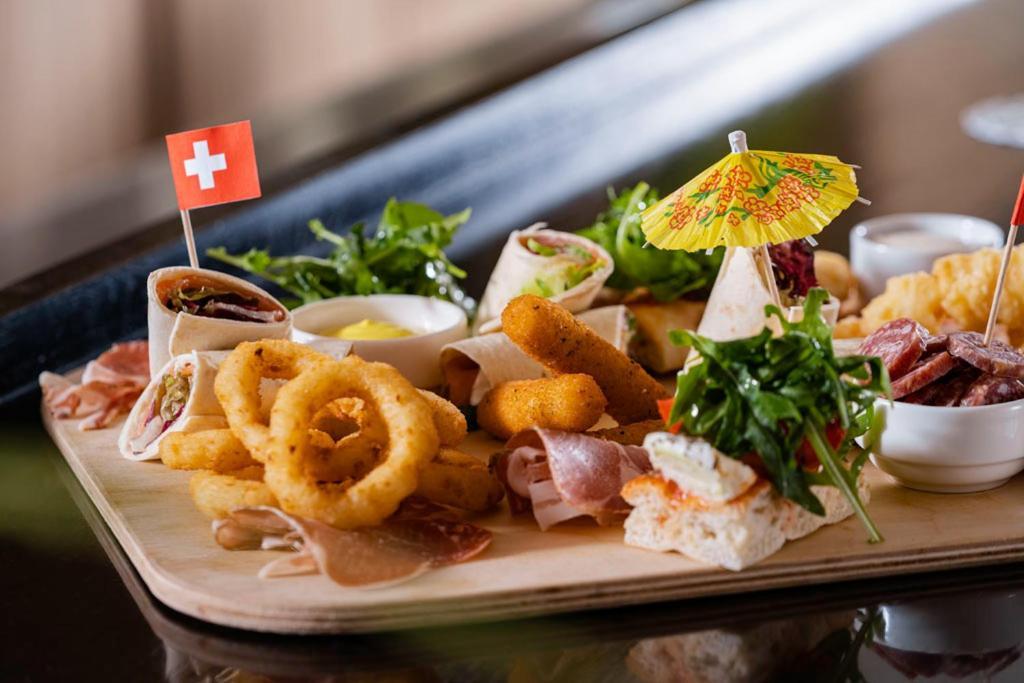 Novotel Lausanne Bussigny Crissier Ngoại thất bức ảnh