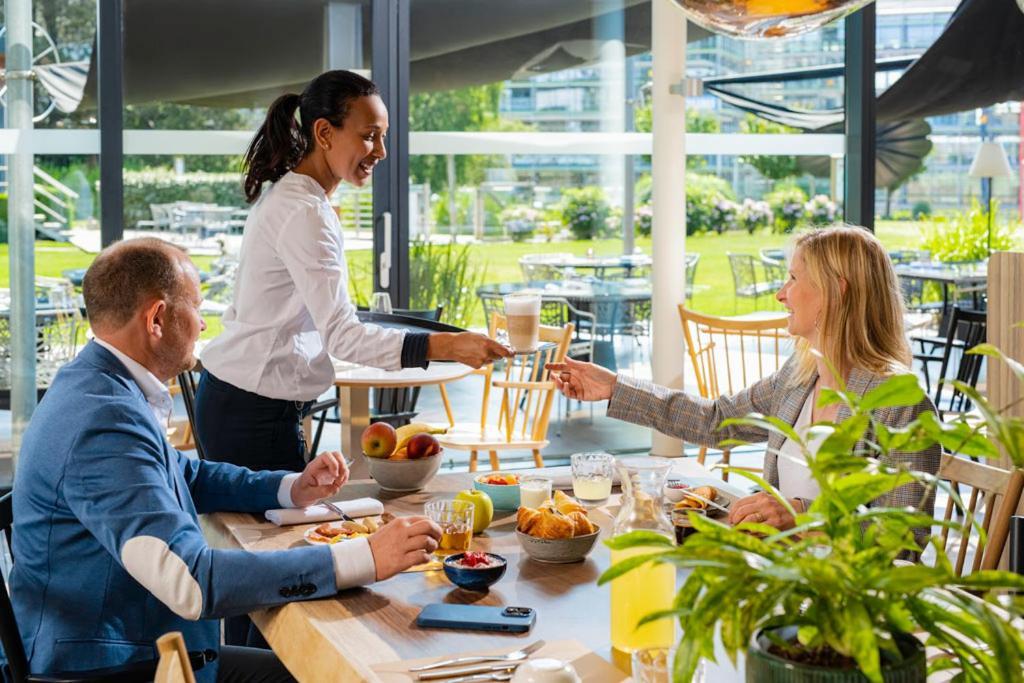 Novotel Lausanne Bussigny Crissier Ngoại thất bức ảnh