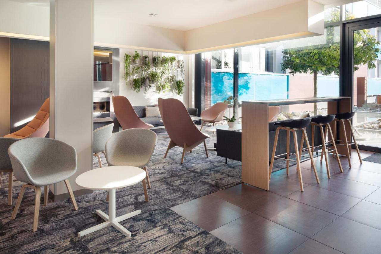 Novotel Lausanne Bussigny Crissier Ngoại thất bức ảnh